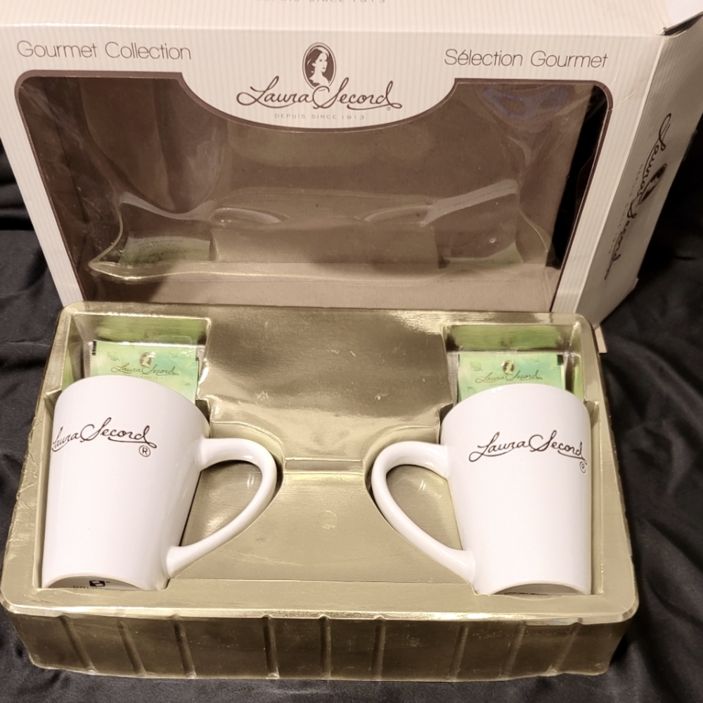 LAURA SECORD  MUGS